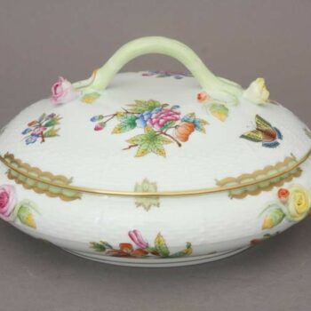 Vegetable dish, twisted knob - Queen Victoria