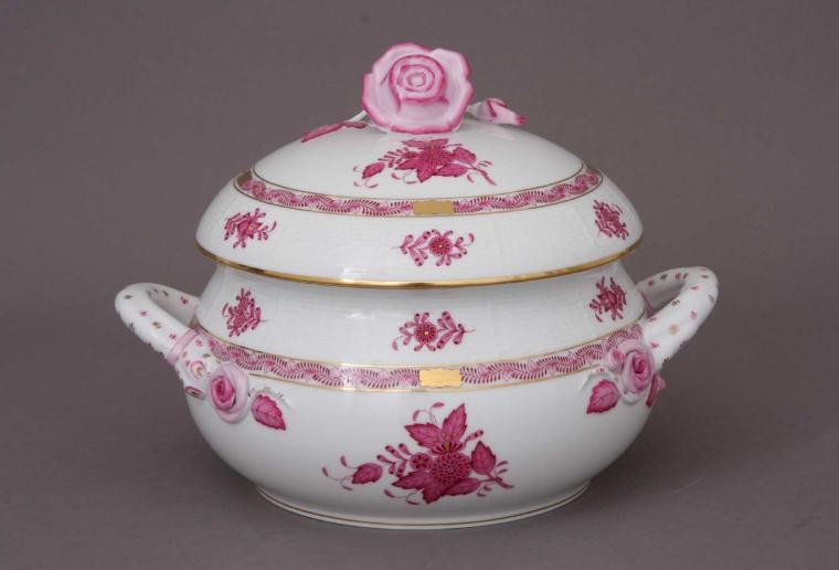 Soup tureen, rose knob - Chinese Bouquet (Assorted Colors)