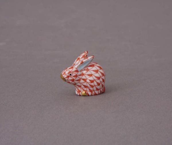 Small rabbit, miniature