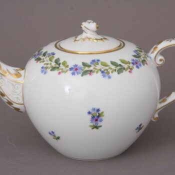Teapot, Twisted knob - Rich Petite Blue Garland