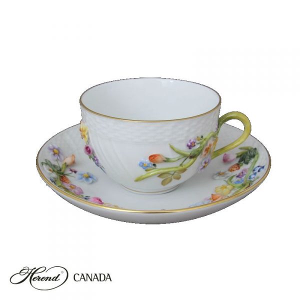 Teacup with saucer w. flower applications