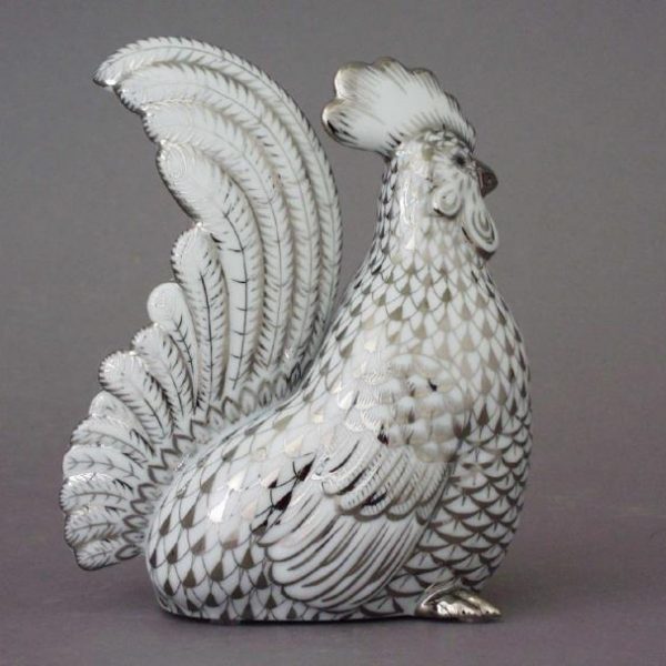 Stylized rooster, sitting - Fishnet Platinum