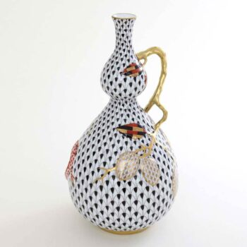 Fishnet Special - Vase, embossed