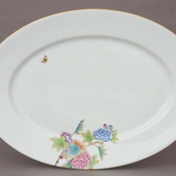 Large Oval dish - Petite Victoria