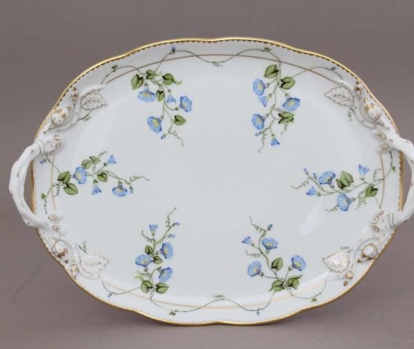Oval Tray w. Handle - Herend Morning Glory