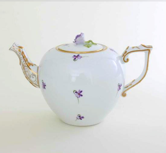 Herend Teapot, rose knob - VIOLETs Sissi Edition