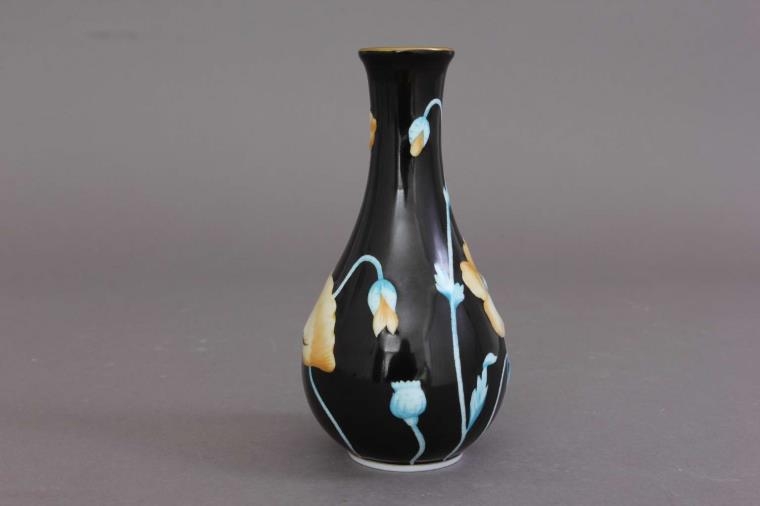 Vase, embossed - Poppy Black