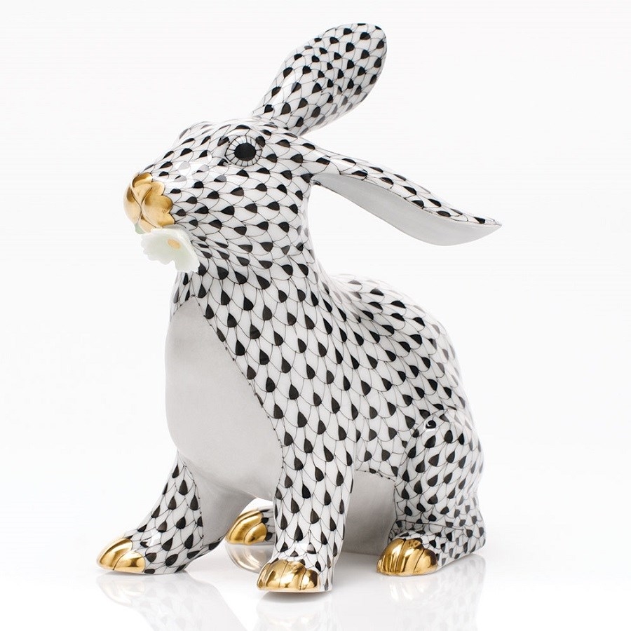 Herend Bunny With Daisy - FIshnet Black