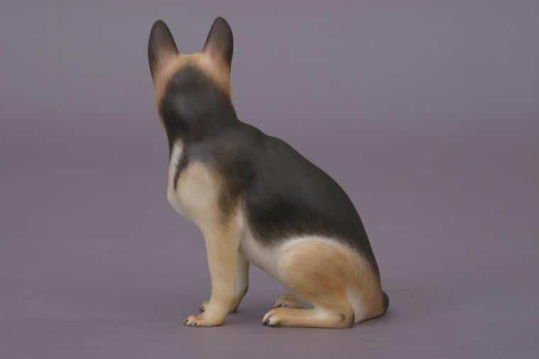 15877-0-00 MCD Herend German Sheppard Dog Figurine