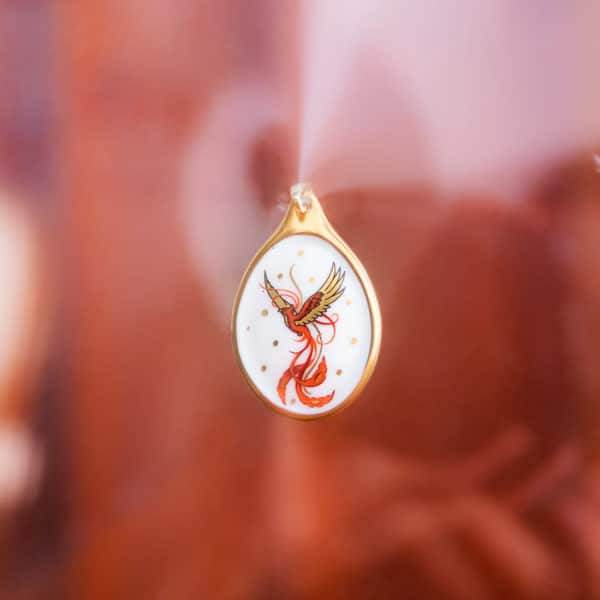 Herend-Jewellery-Porcelain_phoenix-Medallion