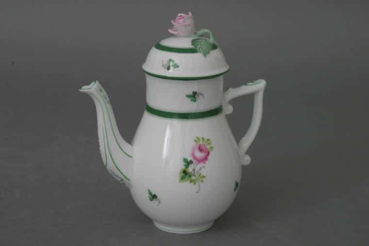 Herend Vienna Rose Coffee Pot, rose knob 450 ml European style hand-painted fine porcelain imported by Herend Canada.