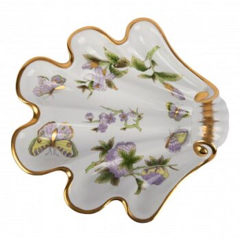 Shell - Royal Garden William & Kate Great gift for any occasion. Shell decor dish hand-painted with classic Herend decor with a modern twist