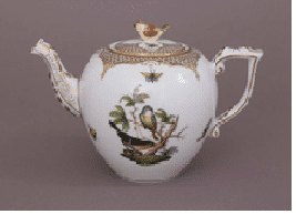 Herend-Rotschild-gold-Fishnet-Teapot