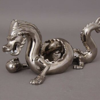 Herend-Porcelain-Large-Dragon-Figurine-Platinum15601-0-00 PLATI