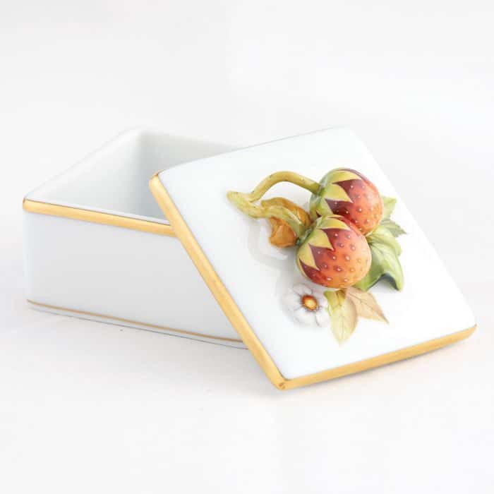 Square-Box-With-Strawberry-Herend-Gifts-06097-0-11-CD-1